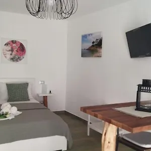 House , Terrasini Italien